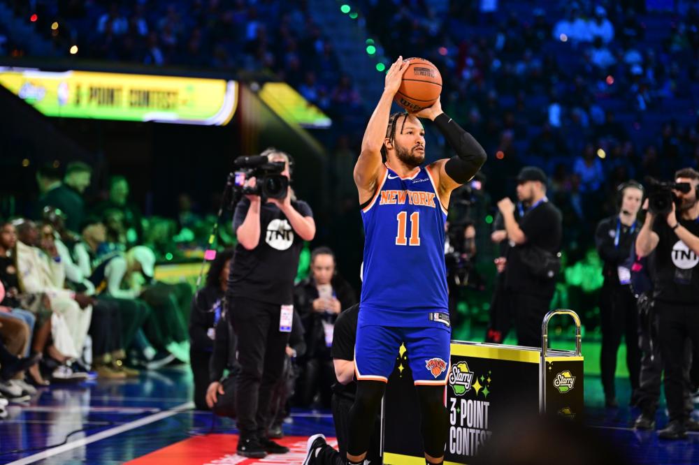 还在防守端 还在防守端