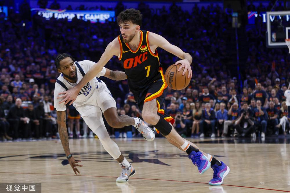 并不急于让 并不急于让